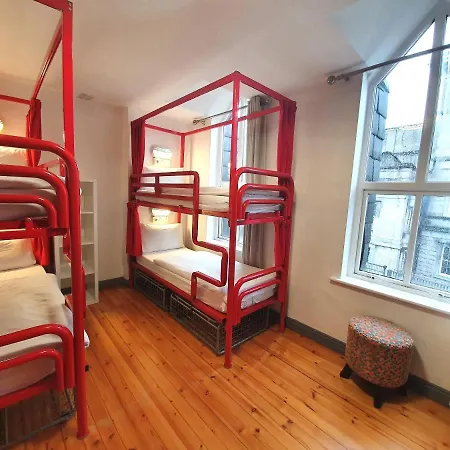 Hostel - Solo Traveller Galway